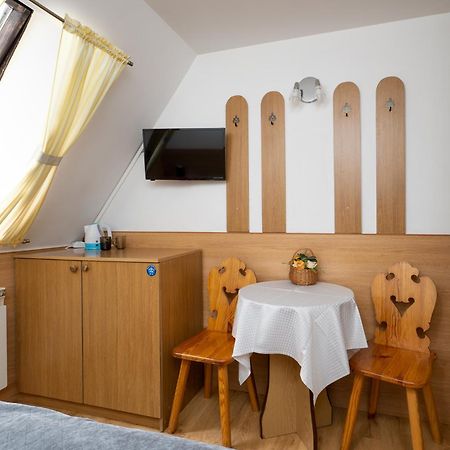 Ciche Małe Anna Maria Bed & Breakfast エクステリア 写真