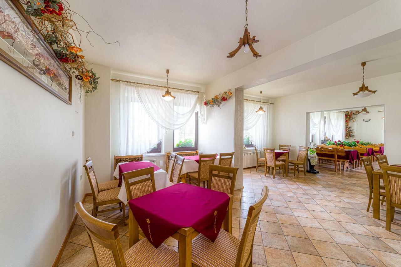 Ciche Małe Anna Maria Bed & Breakfast エクステリア 写真